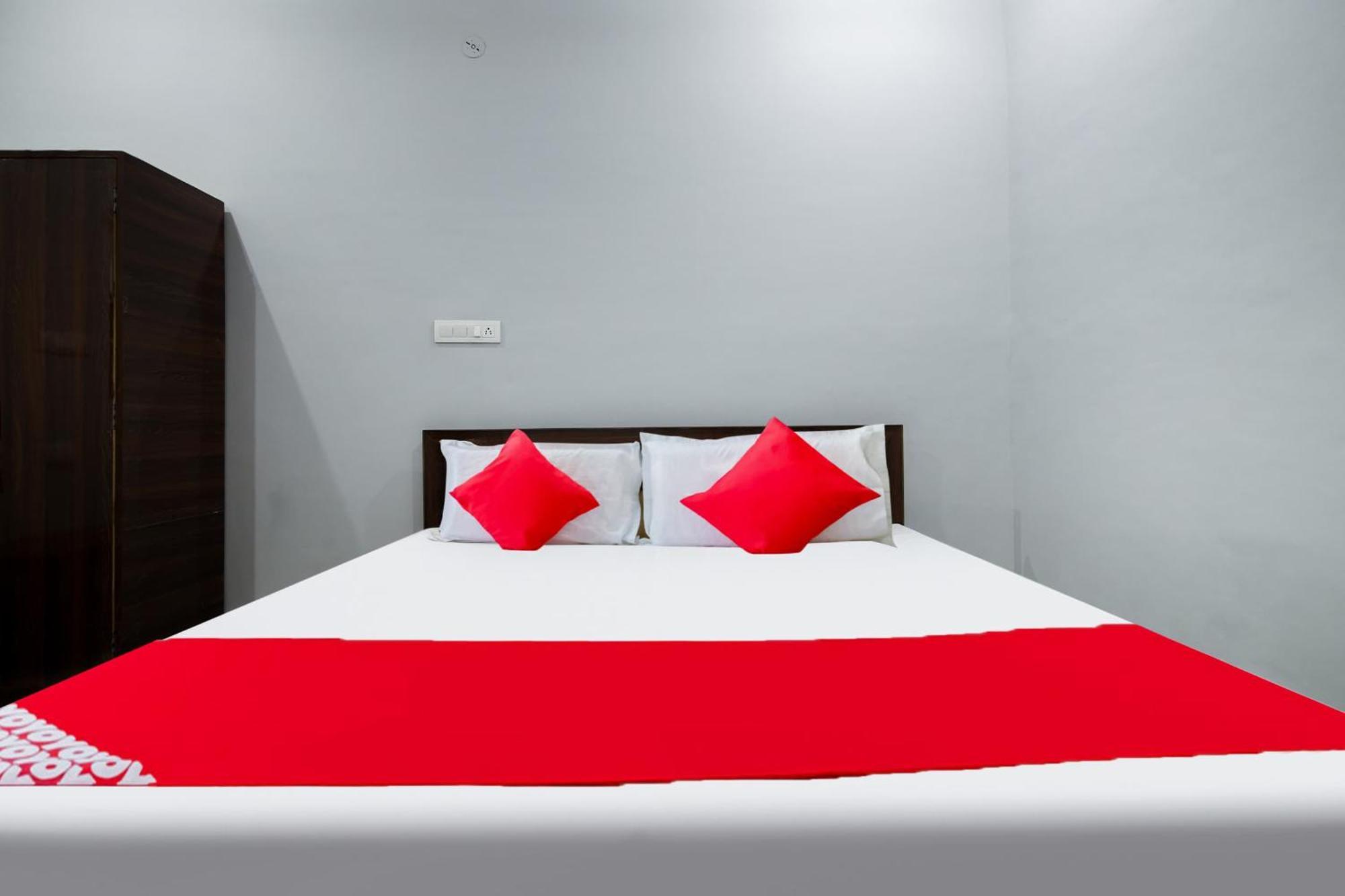 Hotel O Ganesham Джайпур Екстериор снимка